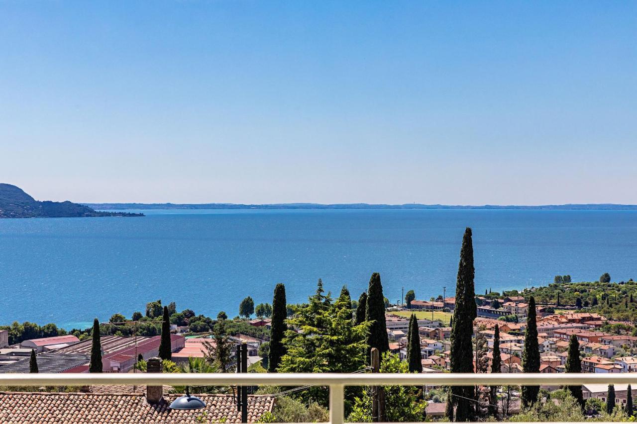 Poggio Al Sole 6 Apartment By Wonderful Italy ตอสโกลาโน มาแดร์โน ภายนอก รูปภาพ