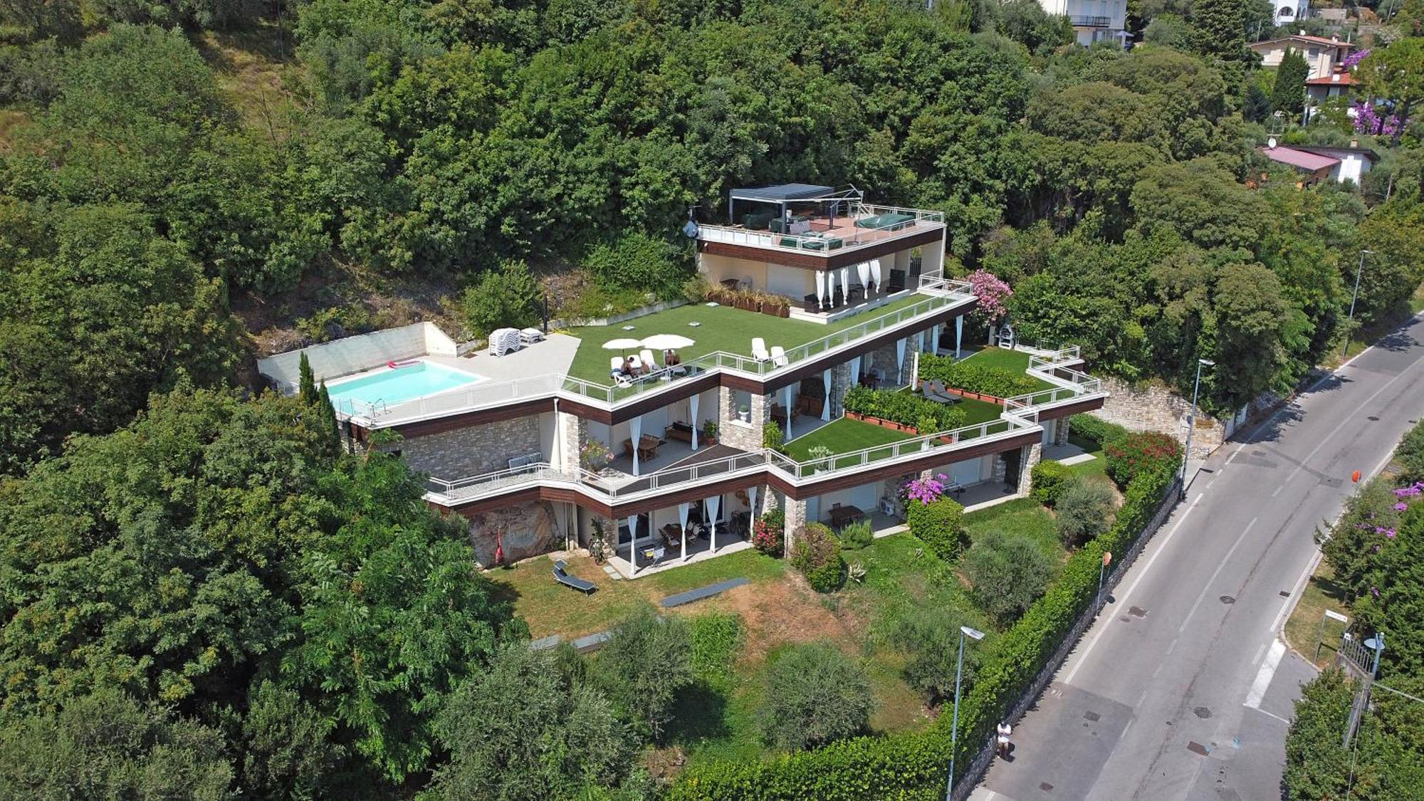 Poggio Al Sole 6 Apartment By Wonderful Italy ตอสโกลาโน มาแดร์โน ภายนอก รูปภาพ